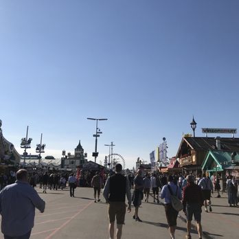 Oktoberfest - Fun Fair Near Me - Munich, BY Oktoberfest - Fun Fair Near Me - Munich, BY