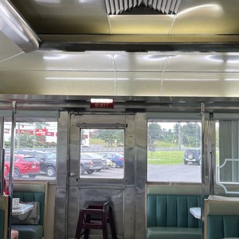 Olympia Diner - Diners Near Me - Newington, Connecticut