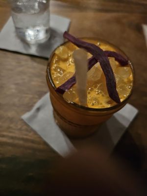 Juicy Cocktail Bar by null