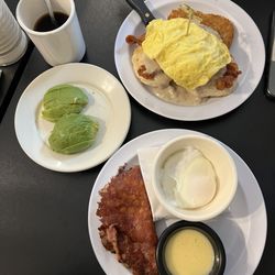 White Cloud Diner - Liam's Country Breakfast, Side of Avocado 2 Eggs (Poached) & Hash Side of Hollandaise Sauce