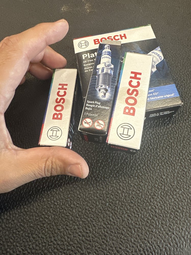 AUTOZONE AUTO PARTS Updated June 2024 17 Reviews 741 W Compton