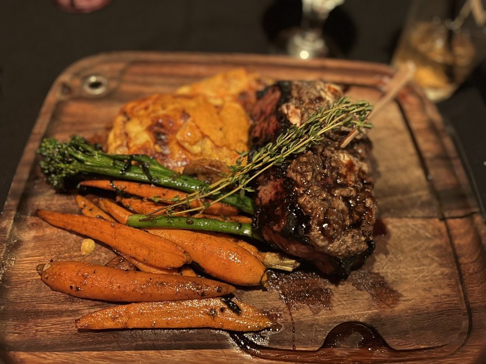 Nash's Steakhouse Restaurant, Visalia Roadtrippers