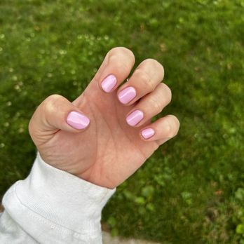 Nefertiti - Gel mani with extra coat of paint - Nail Salons Near Me - Hanover, New Hampshire Nefertiti - Gel mani with extra coat of paint - Nail Salons Near Me - Hanover, New Hampshire