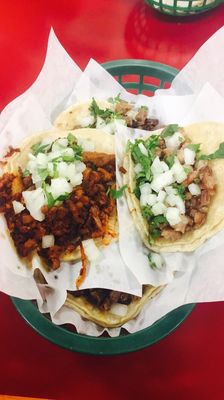 Taqueria Los Comales by null