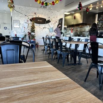GUISADOS - Updated July 2025 - 237 Photos & 211 Reviews