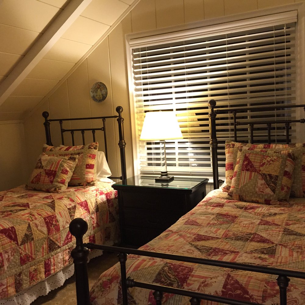 Carmel Cottage Inn - The loft... - Hotels Near Me - Carmel, California Carmel Cottage Inn - The loft... - Hotels Near Me - Carmel, California