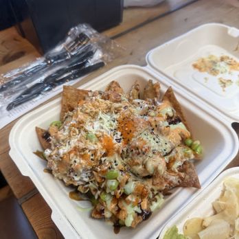 Pine Isle - Poke nachos - Hawaiian Near Me - Dallas, Texas Pine Isle - Poke nachos - Hawaiian Near Me - Dallas, Texas