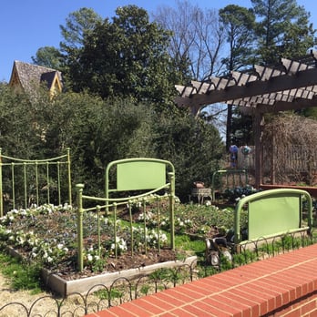 Memphis Botanic Garden - Botanical Gardens Near Me - Memphis, Tennessee
