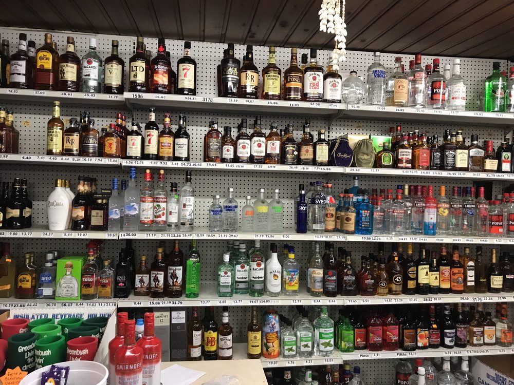 CEDAR LAKE GROCERY Updated September 2024 17 Photos 3448 S US Hwy