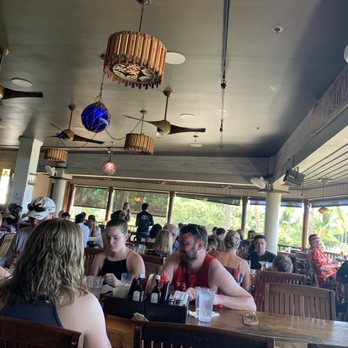 Lulu's Waikiki - Just a typical Saturday in Paradise - Burgers Near Me - Honolulu, Hawaii Lulu's Waikiki - Just a typical Saturday in Paradise - Burgers Near Me - Honolulu, Hawaii