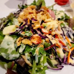 Bag O' Crab - Santa Rosa - Amazing green salad!