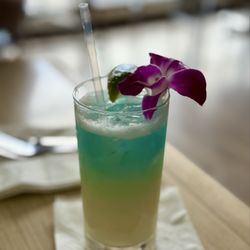 Mea Inu Beach Bar & Grill - Colada Bay