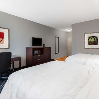 La Quinta by Wyndham - Guest room - Hotels Near Me - Lumberton, Texas La Quinta by Wyndham - Guest room - Hotels Near Me - Lumberton, Texas