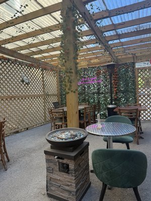 Paula's Thai Kitchen by null