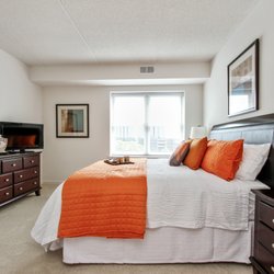 301 Riverwalk Place Apartments - Master Bedroom