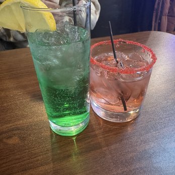 Yankee BBQ - Radioactive Iced Tea & Cupids Crush - Barbeque Near Me - Hamburg, New York