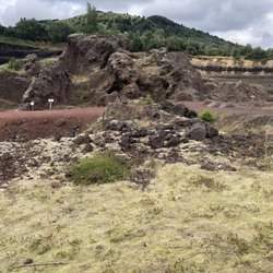 Volcan de Lemptegy - Inside the crater