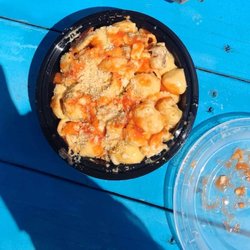 D&G's Mac and Cheese - Buffalo mac and cheese