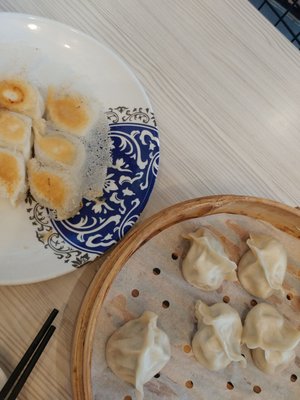 Mama Dumplings - (Saint Jean) by null