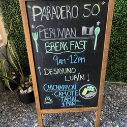 Paradero 50 - Sign of food