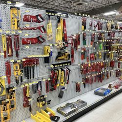 Woodruff Hardware