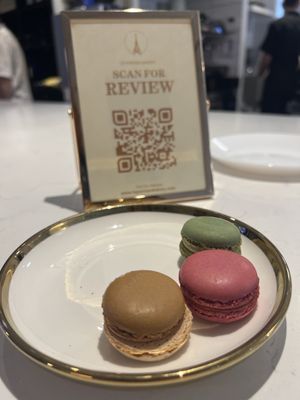 Le Parisien Bakery by null