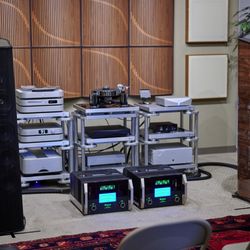 Fidelis Music Systems - Our high-end music listening room - sound doesn't get any better than this!