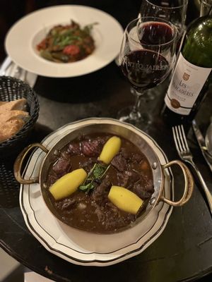 Les Antiquaires by null