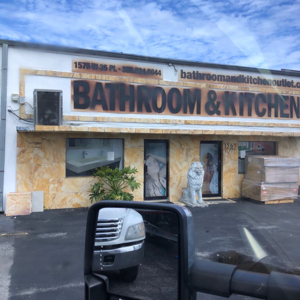 Klass Bathroom and Kitchen - Picture of the worse place ever - Kitchen & Bath Near Me - Hialeah, Florida