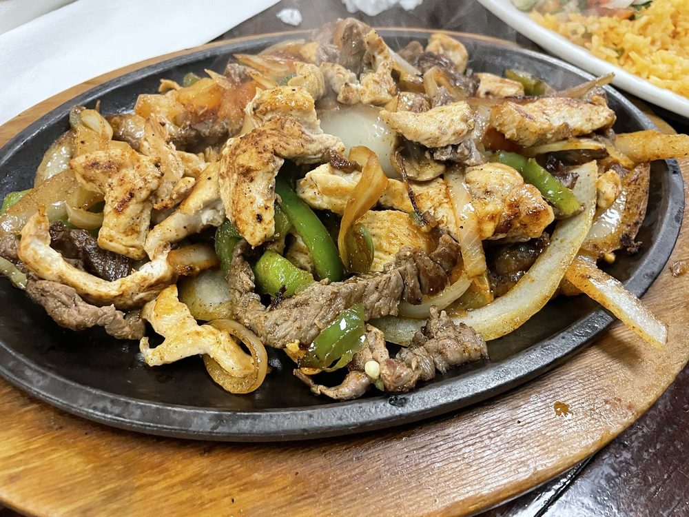 Los Pilares Mexican Restaurant