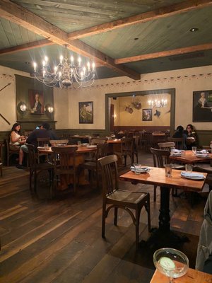 The Barrow House by null