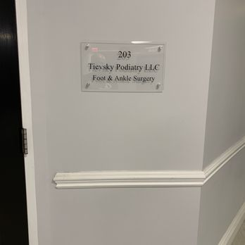 Dr. Alex Tievsky - Podiatrists Near Me - Fair Lawn, New Jersey