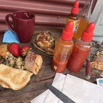 Nina's Cafe - Great lunch! - Cafes Near Me - Berkeley, California