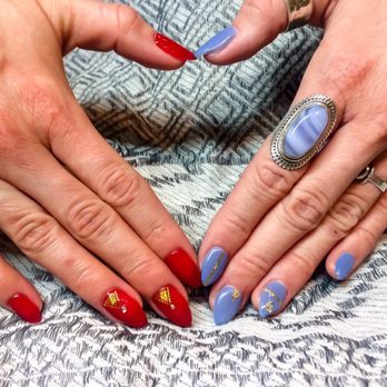 The Manicurist - Nail Technicians Near Me - Chicago, Illinois The Manicurist - Nail Technicians Near Me - Chicago, Illinois