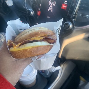 Starbucks - Bacon & Gouda Breakfast Sandwich - Coffee & Tea Near Me - Anderson, California