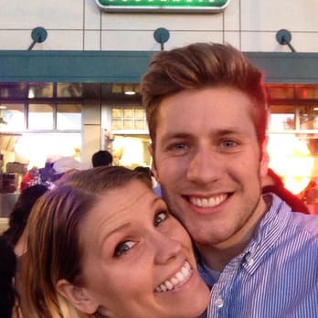 Krispy Kreme - Doughnuts for free! - Donuts Near Me - Issaquah, Washington