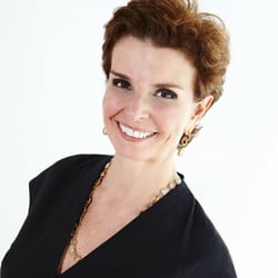 A Personal Organizer - Helena Alkhas - A Personal Organizer