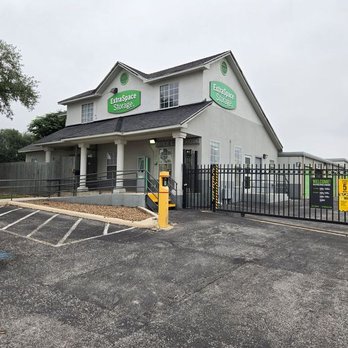 Extra Space Storage - Beauty Image - Extra Space Storage at 7820 Westchase, San Antonio, TX 78240 - Self Storage Near Me - San Antonio, Texas