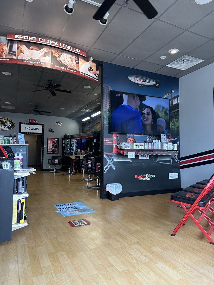 SPORT CLIPS HAIRCUTS OF KIRKWOOD - Updated June 2025 - 10700 Manchester ...