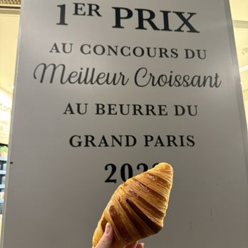 Carton - croissant - Chocolatiers & Shops Near Me - Paris, 75 Carton - croissant - Chocolatiers & Shops Near Me - Paris, 75