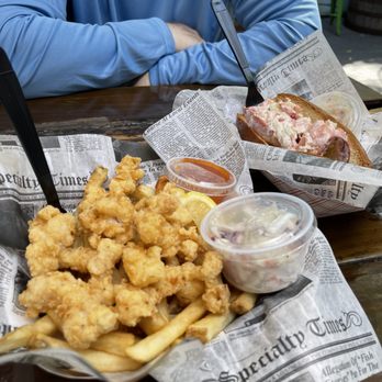 DJ's Clam Shack - Cracked Conch and Lobster Roll - Seafood Near Me - Key West, Florida DJ's Clam Shack - Cracked Conch and Lobster Roll - Seafood Near Me - Key West, Florida