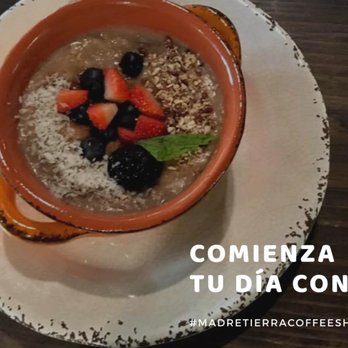Madre Tierra - Comienza tu día con nuestra #avena de hojuelas enteras servida con nueces, frutas frescas de temporada y coco rallado
¡Los esperamos! - Vegan Near Me - Caguas, Puerto Rico Madre Tierra - Comienza tu día con nuestra #avena de hojuelas enteras servida con nueces, frutas frescas de temporada y coco rallado
¡Los esperamos! - Vegan Near Me - Caguas, Puerto Rico