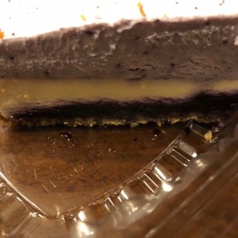 First Slice Pie Cafe - Blueberry Cheesecake - Cafes Near Me - Chicago, Illinois