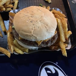 Sabrosas y Extremas - Big sabrosa (si, plagio de Mc, incluso la foto en la carta era la del Big Mac). Pero rica, grande y bien acompañada.