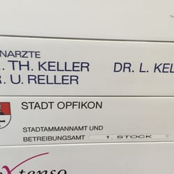 Praxisgemeinschaft Keller und Reller - Was sein muss, muss sein. Diesmal "nur" DH, puh!