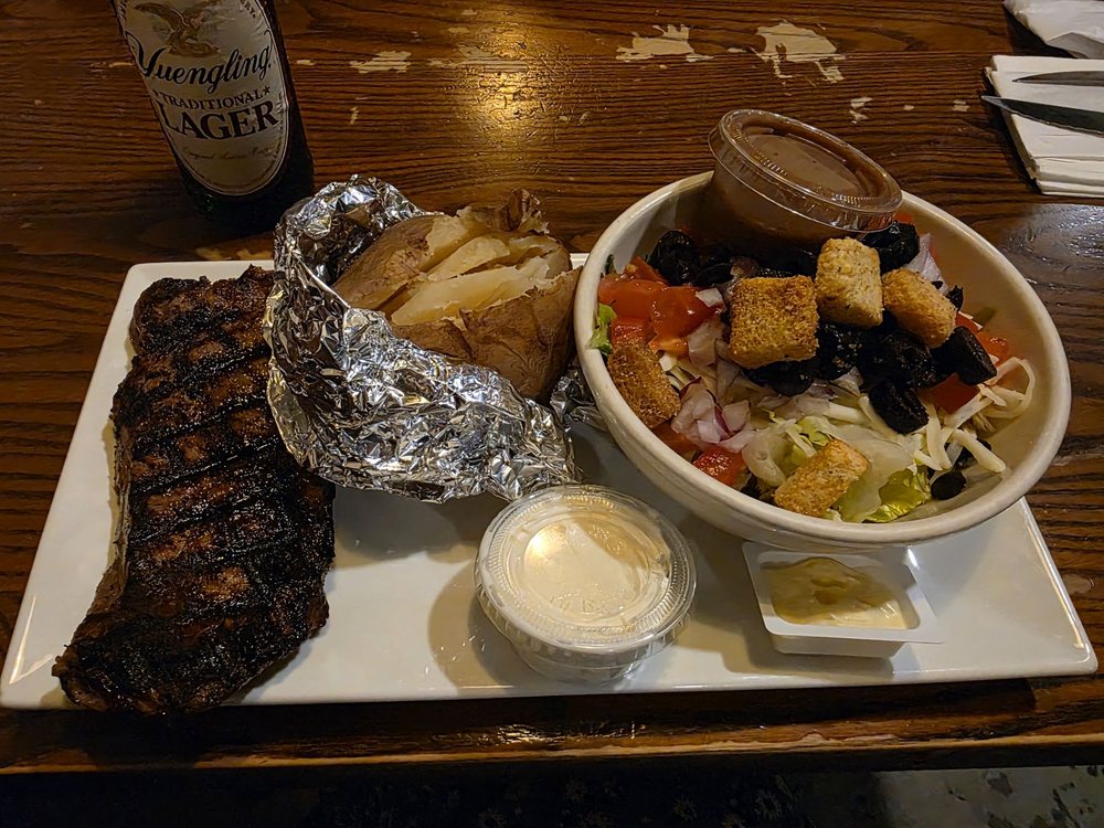 Hide Out Bar and Grill