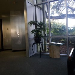 Neurological Specialties - Cozy waiting room