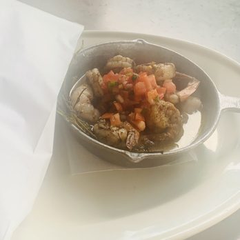 Bahama Breeze - Skillet-Simmered Jerk Shrimp - Latin American Near Me - Charleston, South Carolina Bahama Breeze - Skillet-Simmered Jerk Shrimp - Latin American Near Me - Charleston, South Carolina
