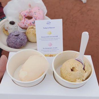 10th Annual LA Food Fest - Helado: Champaign sorbet with fresh grapefruit squeezed (a little more sour to my liking) and honeycomb ice cream with bits of honeycomb. - Festivals Near Me - Arcadia, California