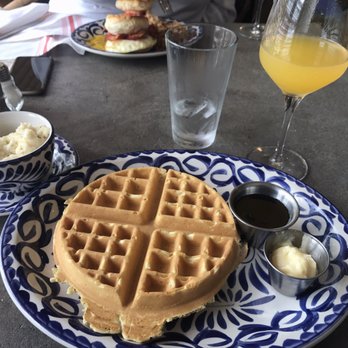 Piggy's Kitchen & Bar - Breakfast & Brunch Near Me - Houston, Texas Piggy's Kitchen & Bar - Breakfast & Brunch Near Me - Houston, Texas
